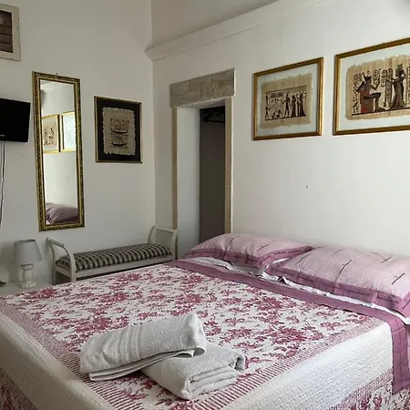 Couette-café Montandon *
